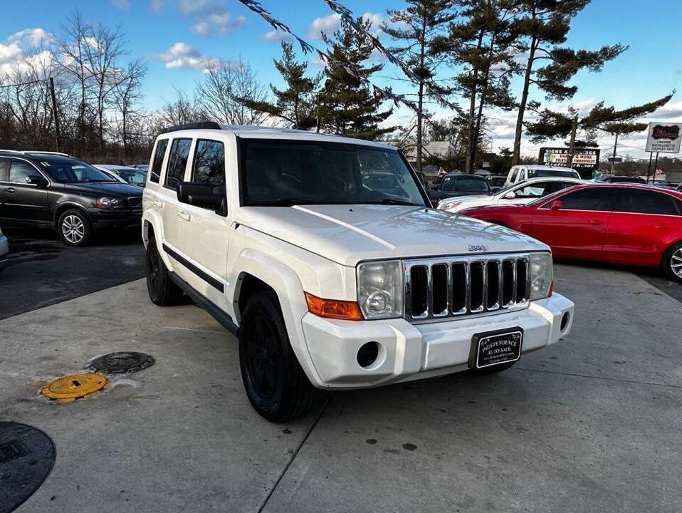 used 2007 Jeep Commander car, priced at $5,599