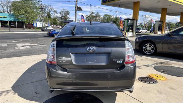 used 2007 Toyota Prius car, priced at $6,200