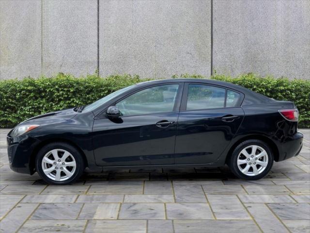 used 2011 Mazda Mazda3 car, priced at $5,300