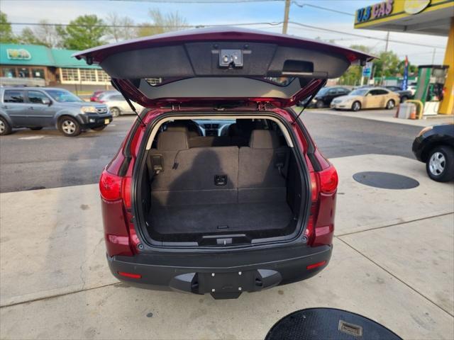 used 2010 Chevrolet Traverse car, priced at $8,599