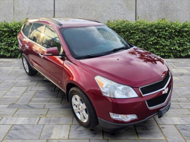 used 2010 Chevrolet Traverse car, priced at $8,599