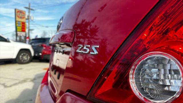 used 2009 Nissan Altima car, priced at $5,600