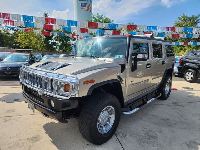 used 2005 Hummer H2 car, priced at $21,999