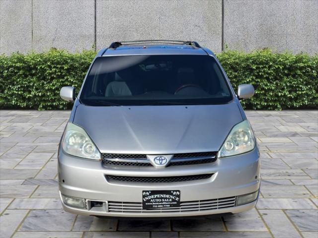 used 2004 Toyota Sienna car, priced at $7,499