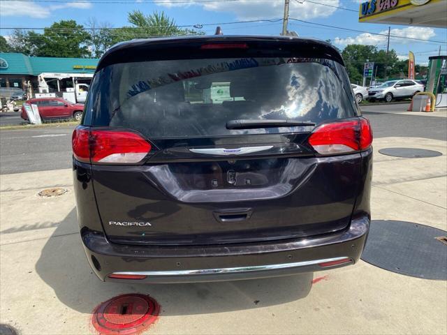 used 2019 Chrysler Pacifica car, priced at $12,899