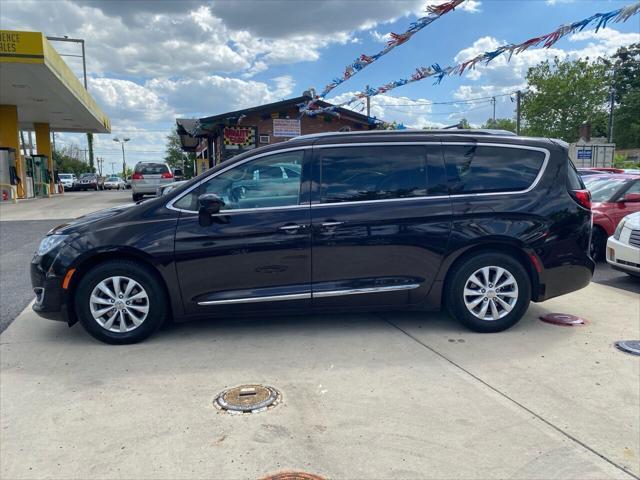 used 2019 Chrysler Pacifica car, priced at $12,899