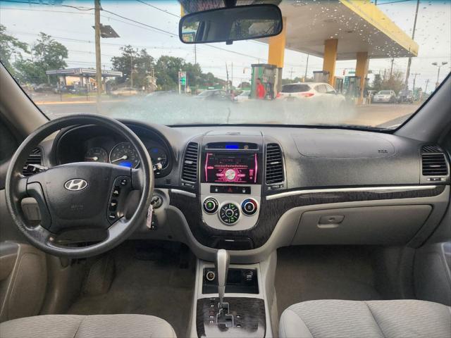 used 2007 Hyundai Santa Fe car, priced at $7,299