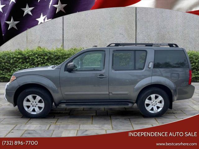 used 2006 Nissan Pathfinder car, priced at $6,500