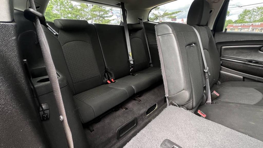 used 2012 Chevrolet Traverse car, priced at $5,899