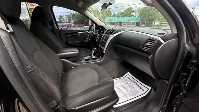 used 2012 Chevrolet Traverse car, priced at $5,800