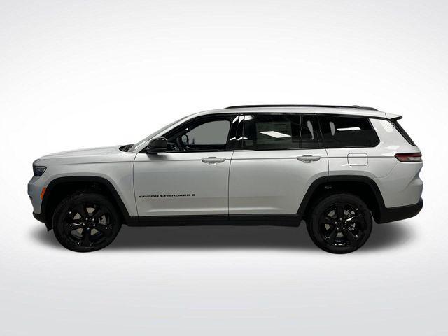 new 2025 Jeep Grand Cherokee L car, priced at $50,592