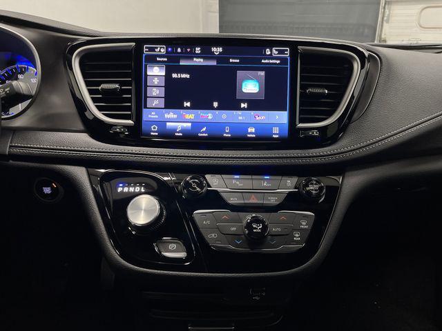 new 2026 Chrysler Pacifica car, priced at $42,615