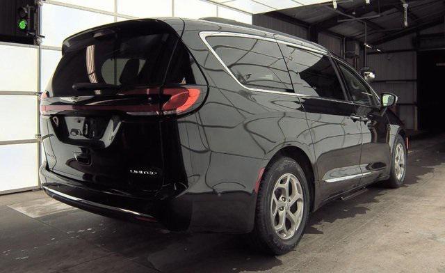 used 2022 Chrysler Pacifica car, priced at $28,825