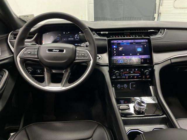 new 2025 Jeep Grand Cherokee L car, priced at $50,074