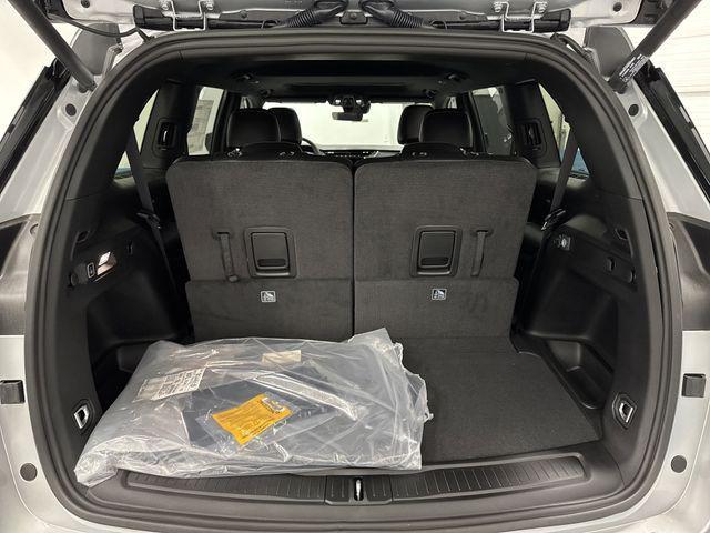 new 2025 Jeep Grand Cherokee L car, priced at $44,437