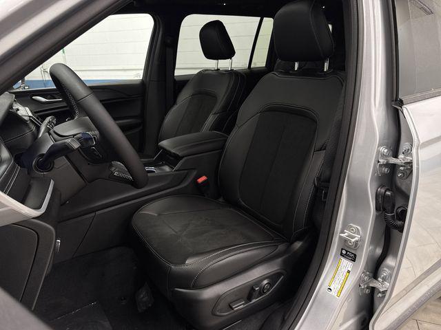 new 2025 Jeep Grand Cherokee L car, priced at $44,437