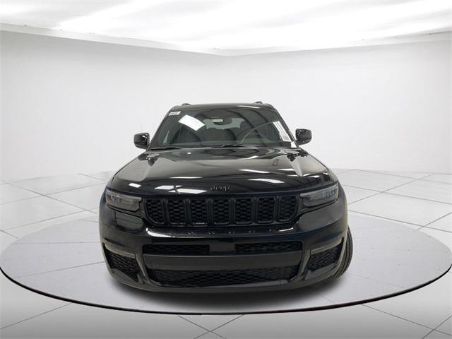 new 2024 Jeep Grand Cherokee L car, priced at $49,584