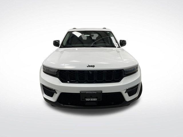 used 2023 Jeep Grand Cherokee car, priced at $30,000