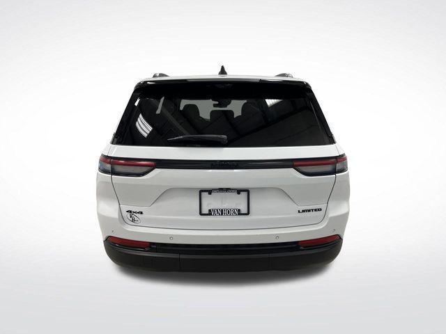 used 2023 Jeep Grand Cherokee car, priced at $30,000