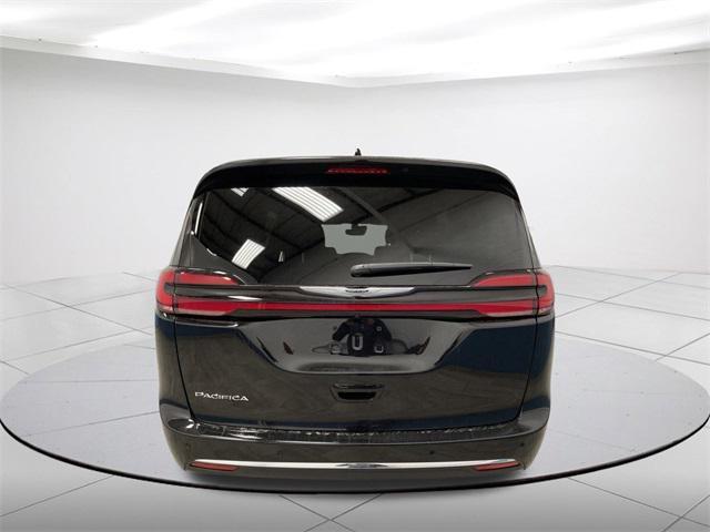 new 2025 Chrysler Pacifica car, priced at $40,615