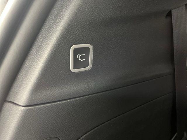 new 2025 Chrysler Pacifica car, priced at $38,164