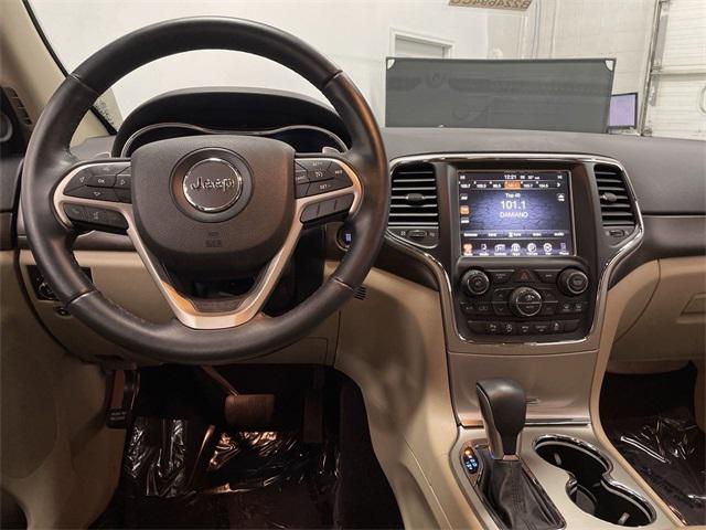 used 2017 Jeep Grand Cherokee car, priced at $17,192