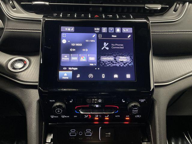 used 2024 Jeep Grand Cherokee car, priced at $35,500