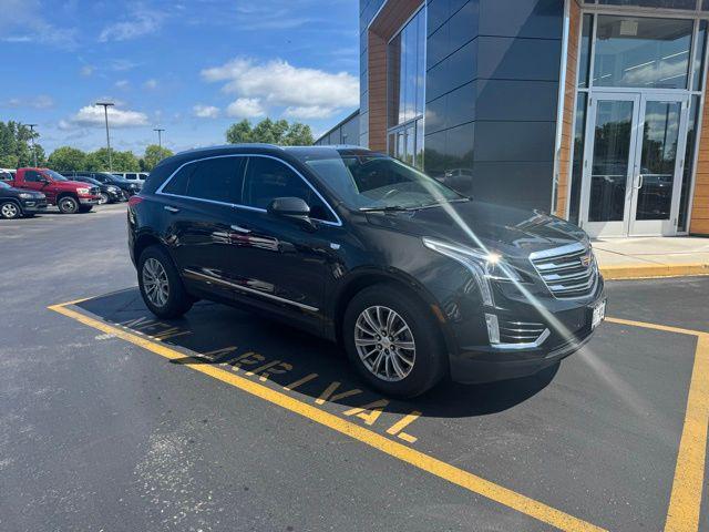 used 2017 Cadillac XT5 car, priced at $20,500