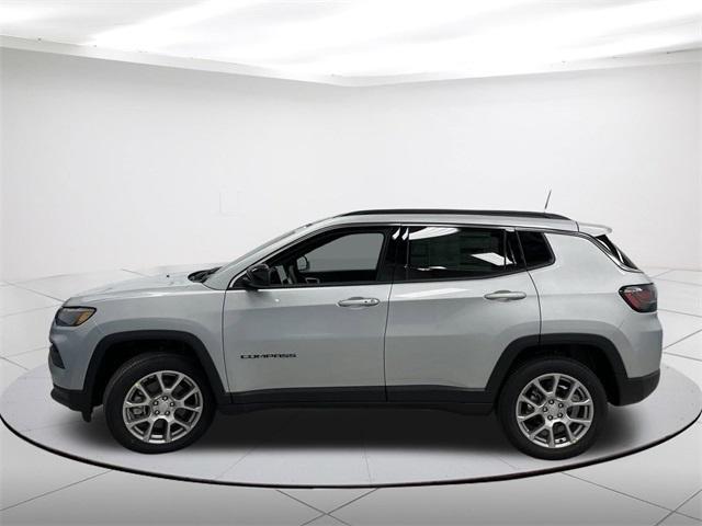 new 2024 Jeep Compass car, priced at $34,762