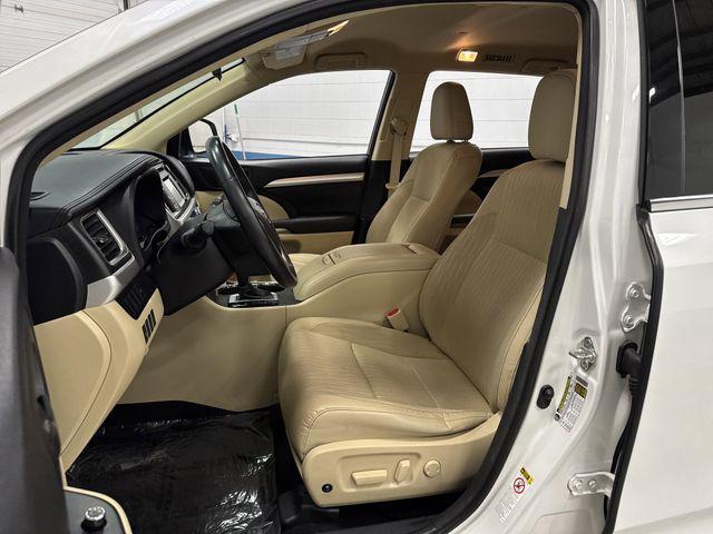 used 2015 Toyota Highlander car, priced at $16,250