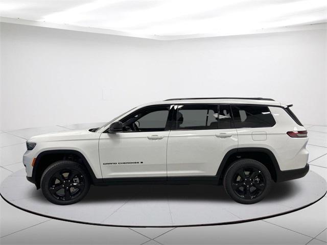 new 2024 Jeep Grand Cherokee L car, priced at $50,966