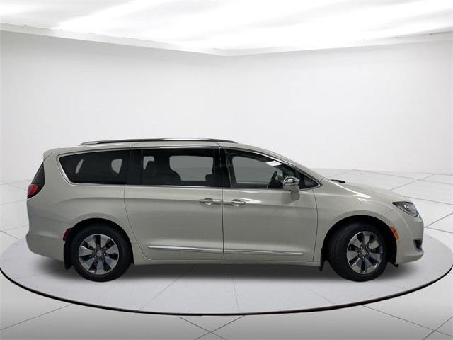 used 2020 Chrysler Pacifica Hybrid car, priced at $26,287