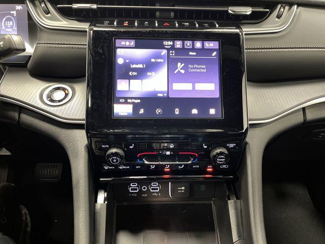 new 2025 Jeep Grand Cherokee L car, priced at $42,562