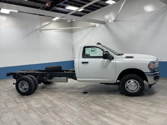 new 2024 Ram 3500 car, priced at $59,930