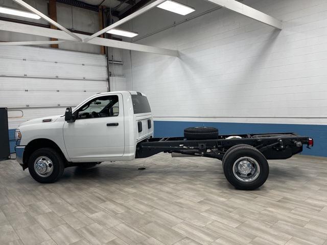 new 2024 Ram 3500 car, priced at $59,930