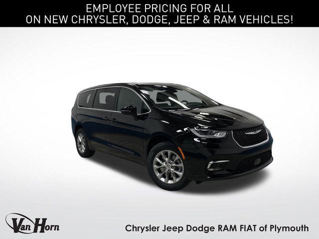 new 2025 Chrysler Pacifica car, priced at $44,092