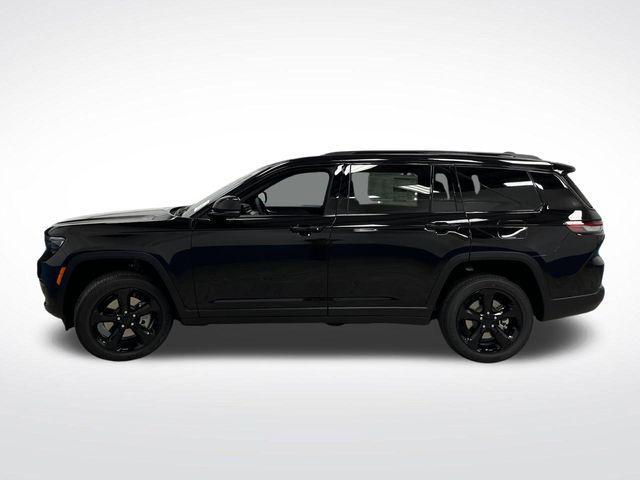 new 2025 Jeep Grand Cherokee L car, priced at $42,562