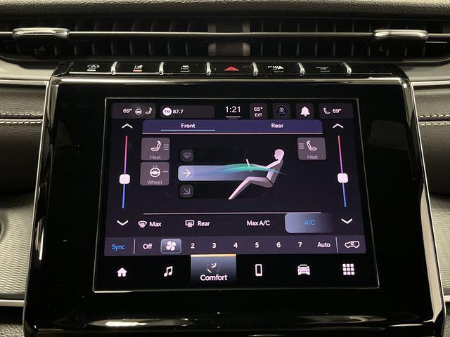 new 2025 Jeep Grand Cherokee L car, priced at $42,562