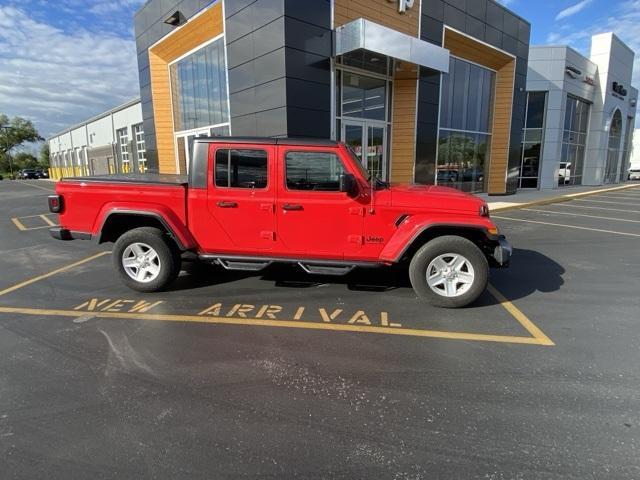 used 2021 Jeep Gladiator car, priced at $32,590