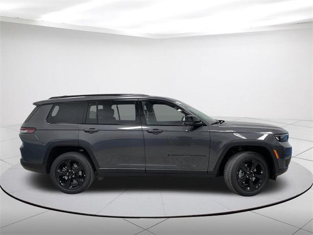 new 2024 Jeep Grand Cherokee L car, priced at $49,384