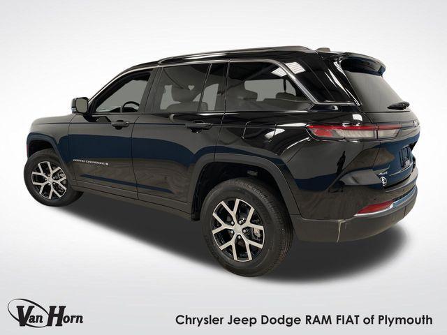 used 2023 Jeep Grand Cherokee car, priced at $35,000