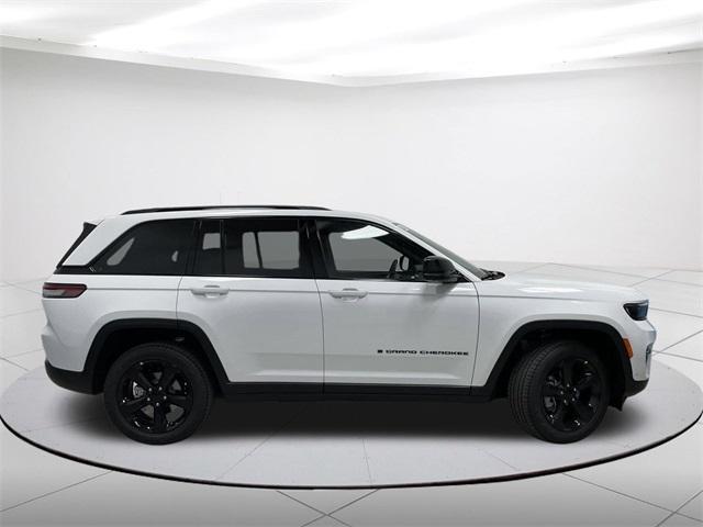 new 2024 Jeep Grand Cherokee car, priced at $53,024