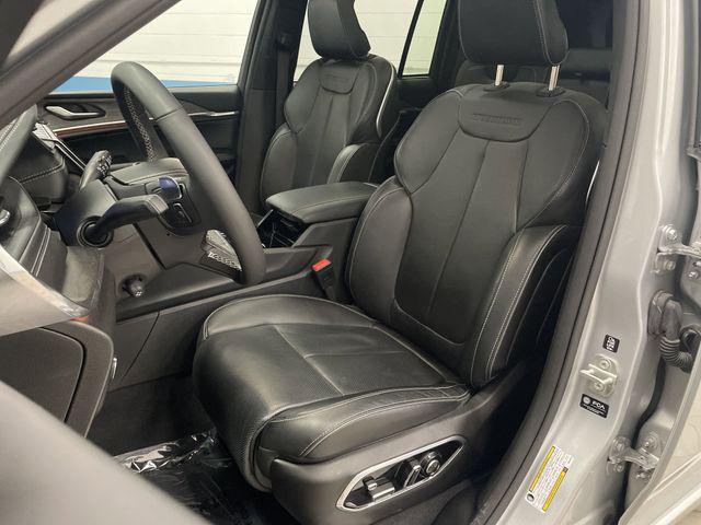 used 2024 Jeep Grand Cherokee car, priced at $43,250