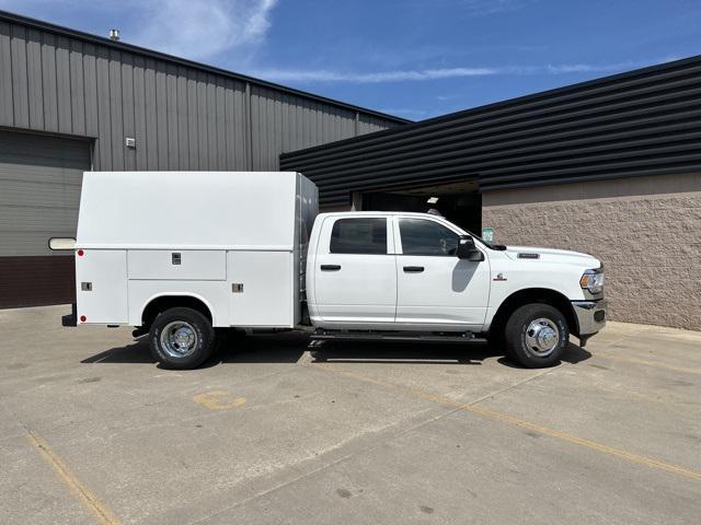 new 2024 Ram 3500 car, priced at $96,941