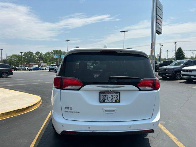 used 2019 Chrysler Pacifica car, priced at $19,000