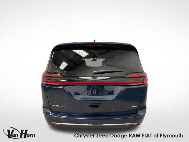 new 2025 Chrysler Pacifica car, priced at $43,374