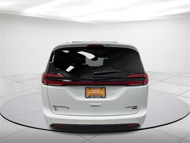 used 2021 Chrysler Pacifica car, priced at $29,874