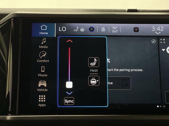 new 2025 Jeep Wrangler car, priced at $44,956