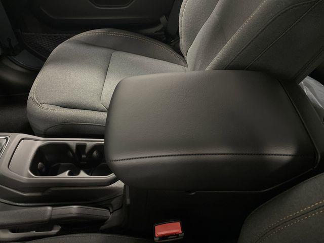 new 2025 Jeep Wrangler car, priced at $44,956