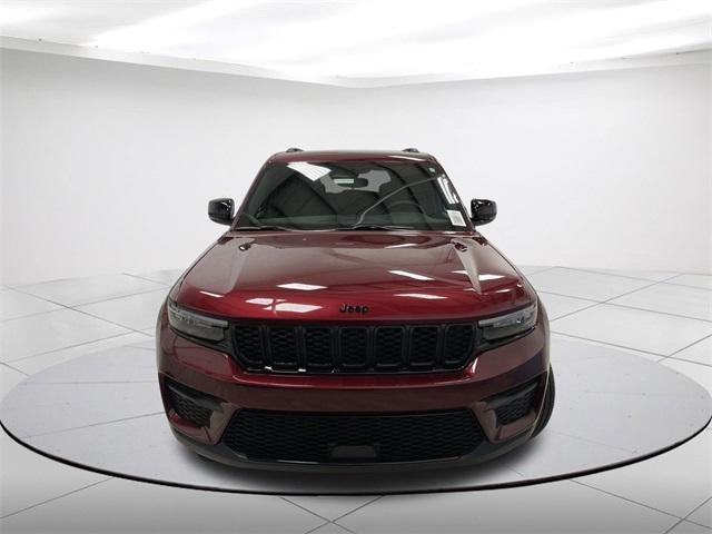 used 2023 Jeep Grand Cherokee car, priced at $36,485